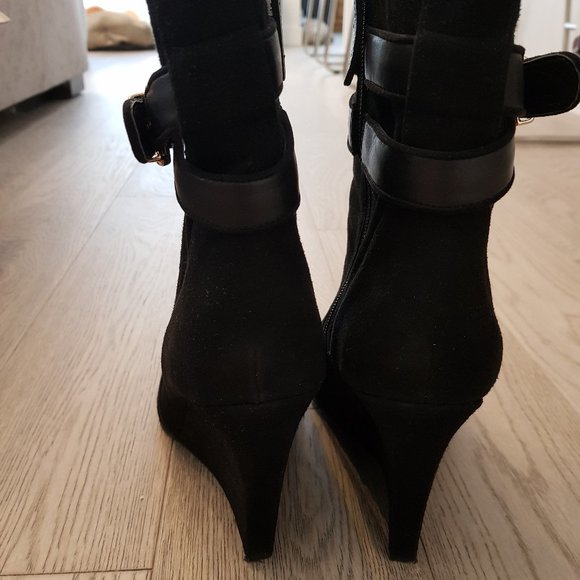 Witchery Wedge Suede Black Booties - Picture 4 of 9